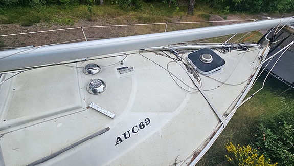 Albin 78 Cirrus 3 of 5