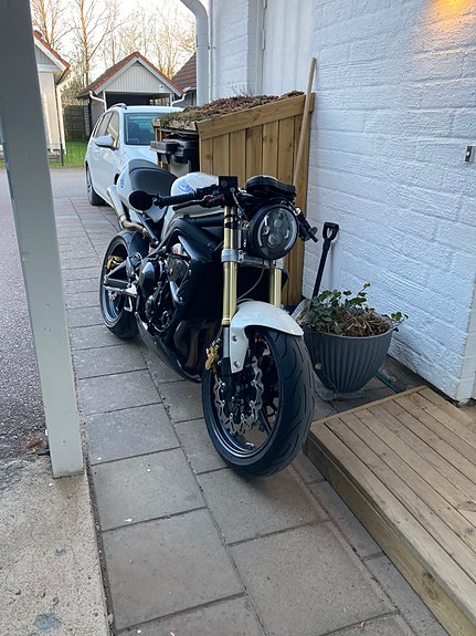 Triumph Street Triple 2 of 3