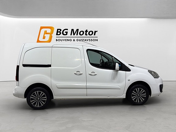 Peugeot Partner 3 of 5