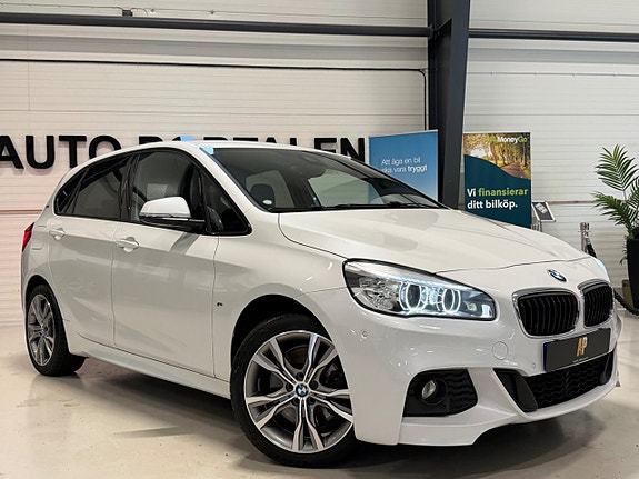 BMW 225xe 3 of 21