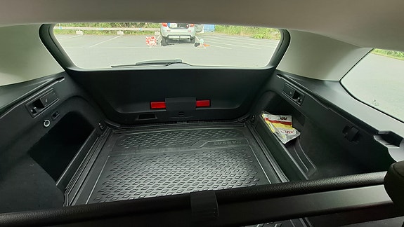 Volkswagen Passat Alltrack 18 of 18