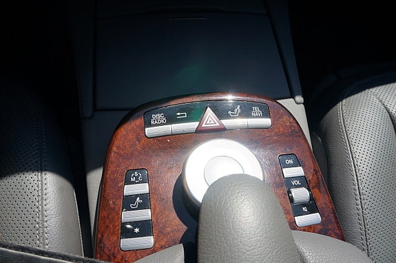 Mercedes-Benz S500 17 of 25