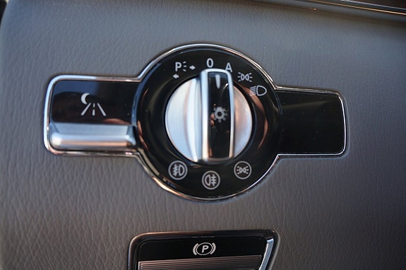 Mercedes-Benz S500 18 of 25