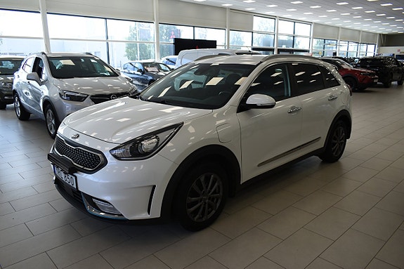 Kia Niro 2 of 5