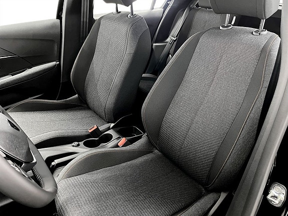 Peugeot 208 7 of 14