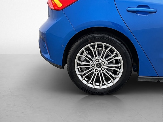 Ford Focus 29 of 30