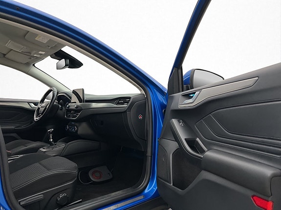 Ford Focus 24 of 30