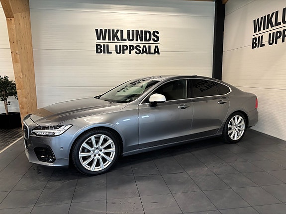 Volvo S90 2 of 15