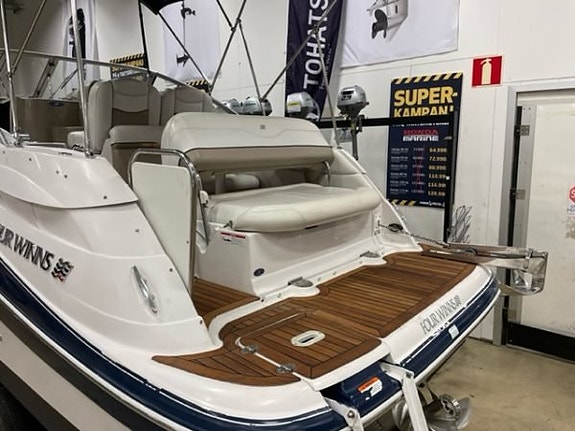 FOUR WINNS 258 VISTA-2006 MED VOLVO PENTA D3 DIESEL 9 of 9