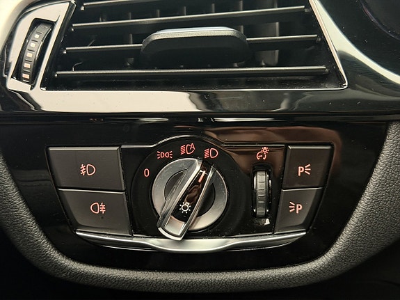 BMW 520d 27 of 30