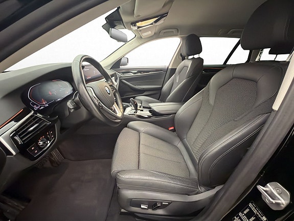 BMW 520d 11 of 30