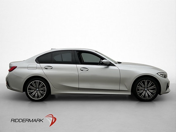 BMW 330e 9 of 30