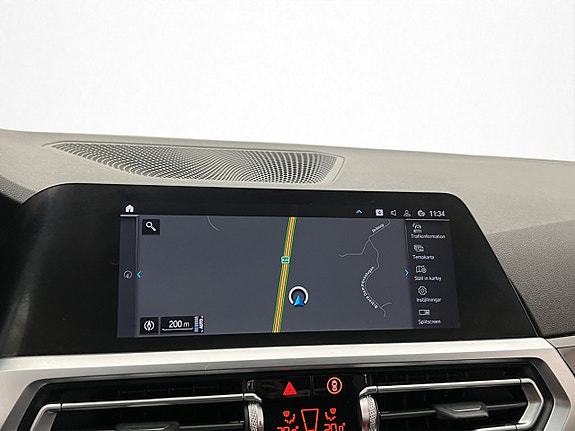 BMW 330e 25 of 30