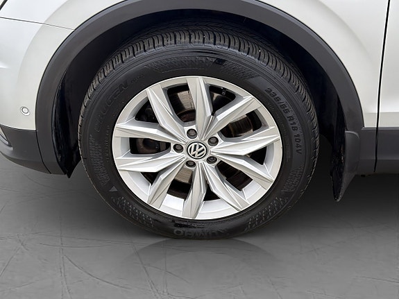 Volkswagen Tiguan 30 of 30
