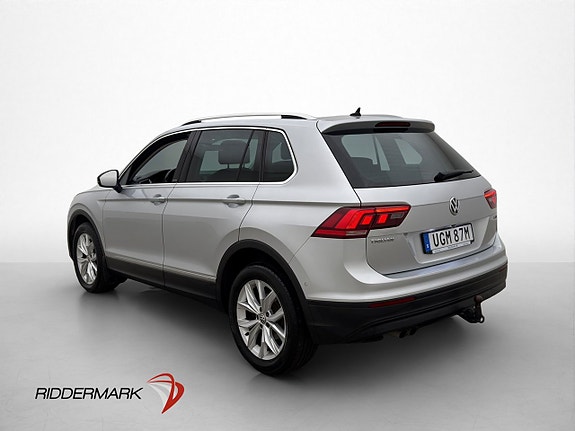 Volkswagen Tiguan 5 of 30