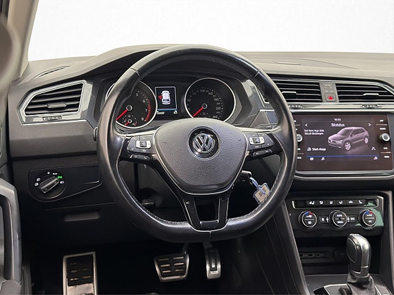 Volkswagen Tiguan 13 of 30