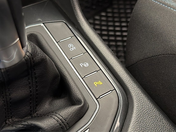 Volkswagen Tiguan 25 of 30
