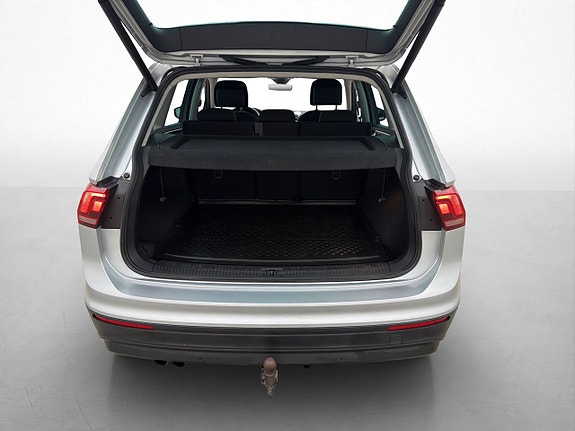 Volkswagen Tiguan 27 of 30