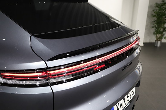 Porsche Cayenne 23 of 24