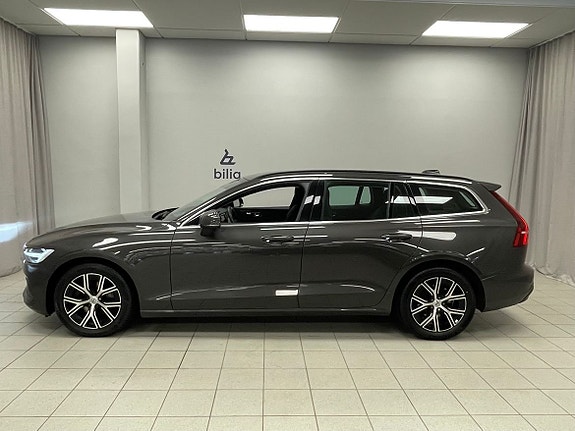 Volvo V60 2 of 21