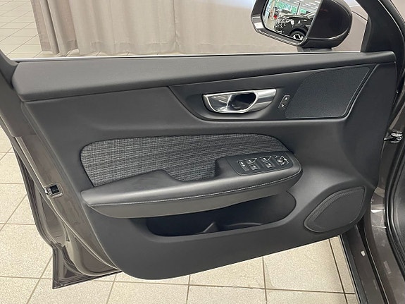 Volvo V60 5 of 21