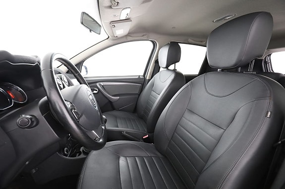 Dacia Duster 11 of 30