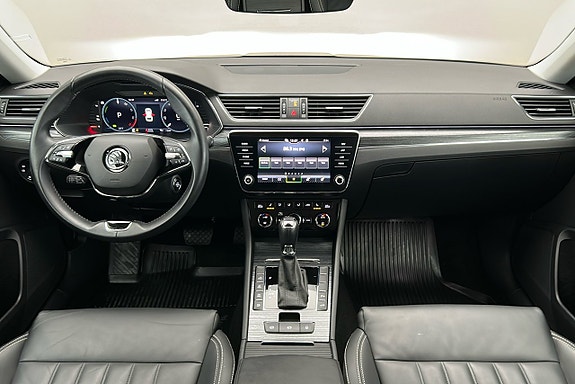 Skoda Superb 3 of 3