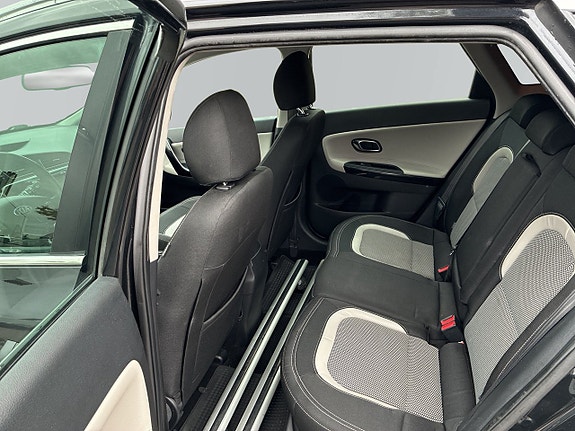Kia Ceed 7 of 10