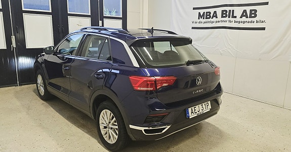 Volkswagen T-Roc 9 of 23