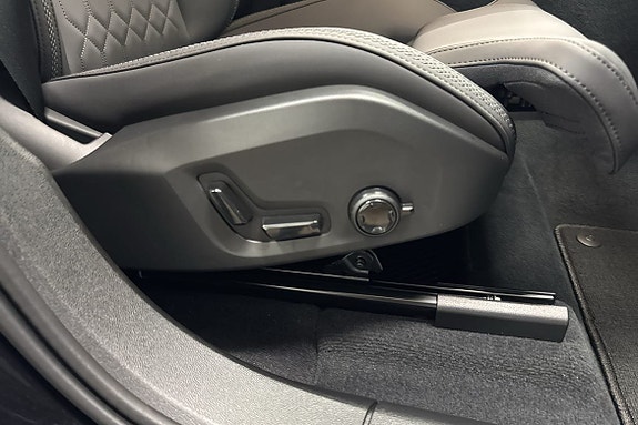 Volvo XC60 19 of 24