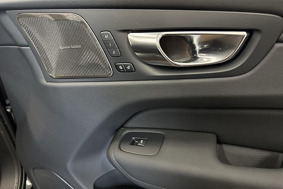 Volvo XC60 18 of 24