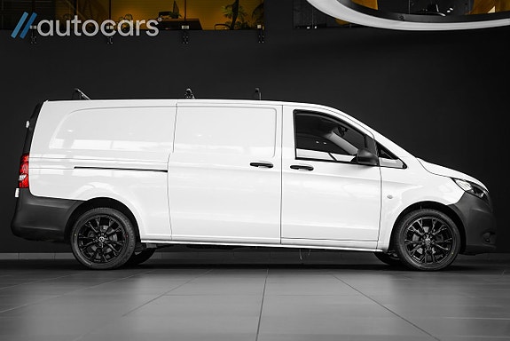 Mercedes-Benz Vito 110 2 of 5