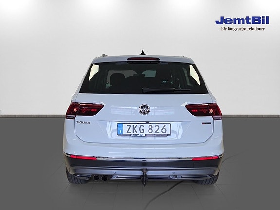 Volkswagen Tiguan 5 of 5