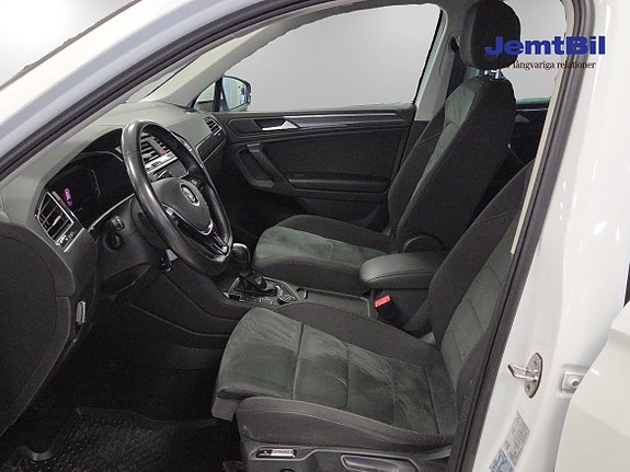 Volkswagen Tiguan 8 of 14