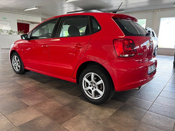 Volkswagen Polo 3 of 5