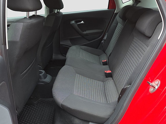 Volkswagen Polo 12 of 12