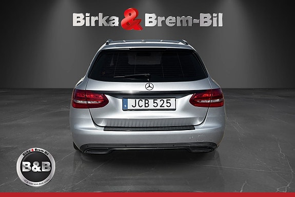 Mercedes-Benz C180 13 of 20