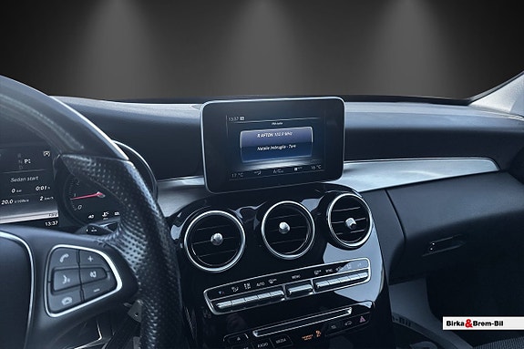 Mercedes-Benz C180 17 of 20
