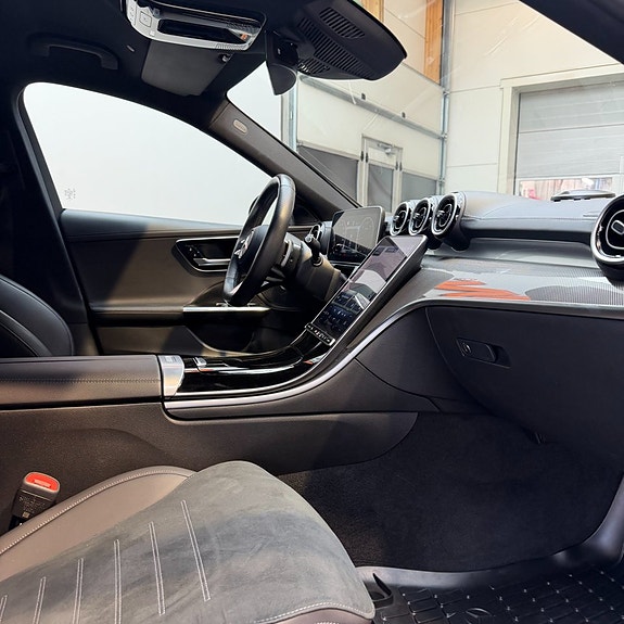 Mercedes-Benz C300 d 11 of 13