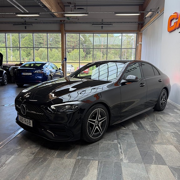 Mercedes-Benz C300 d 5 of 13