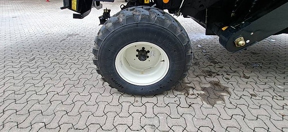 New Holland TC5.90 RS 15 of 24