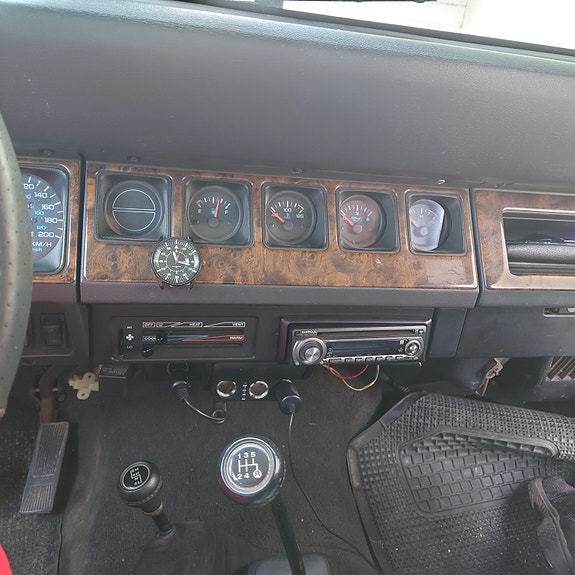 Jeep Wrangler 3 of 5