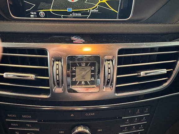 Mercedes-Benz E63 13 of 17