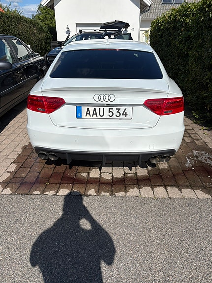 Audi S5 4 of 6