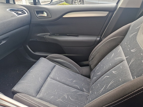 Citroen C4 5 of 5