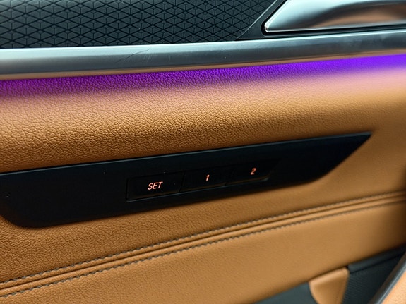 BMW 530e 13 of 30