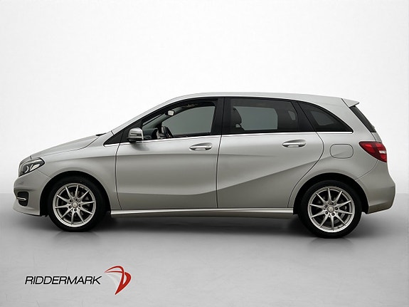 Mercedes-Benz B180 4 of 5