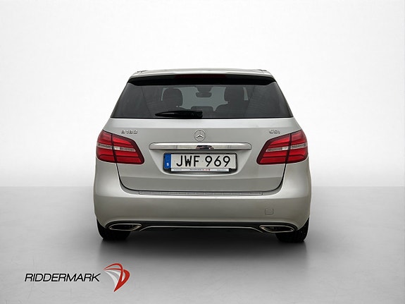 Mercedes-Benz B180 5 of 5