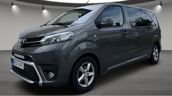 Toyota Proace Verso 2 of 5