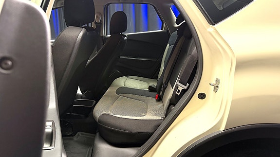 Renault Captur 13 of 28
